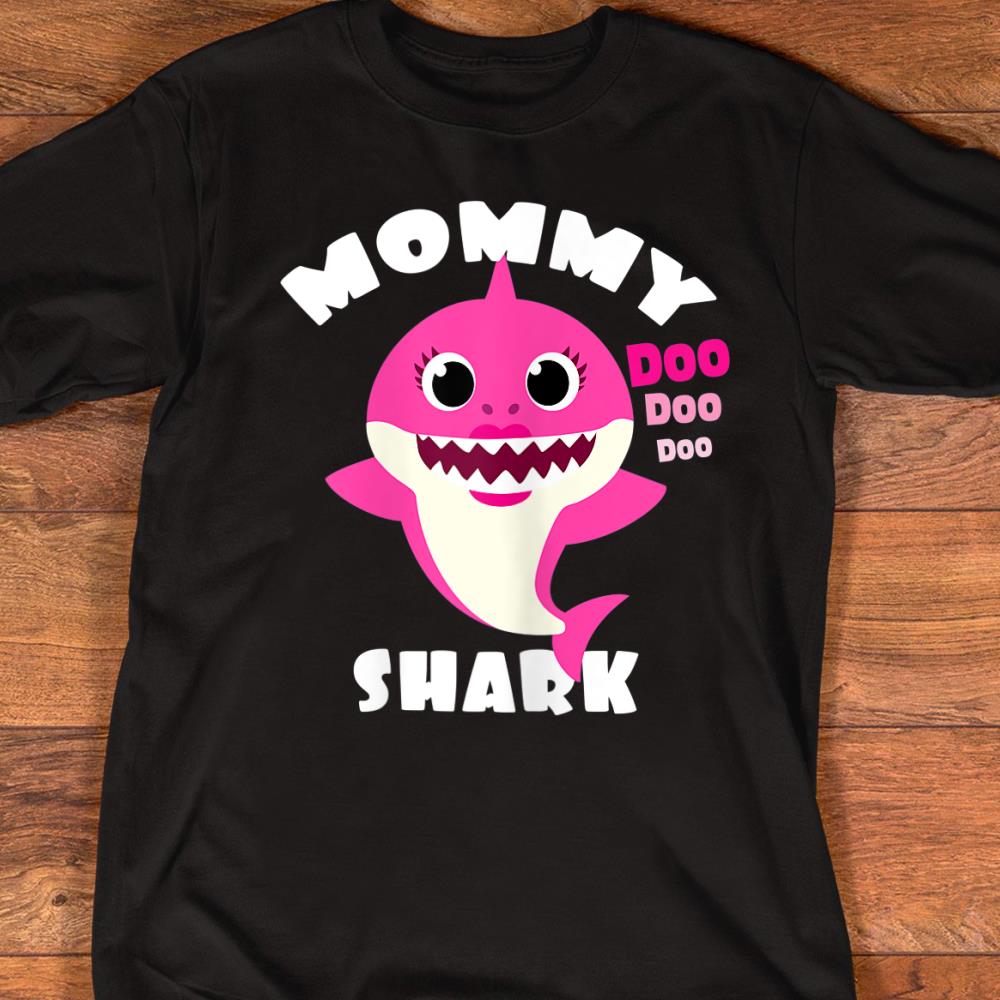 Womens Mommy Shark Gift Cute Baby Shark Design Family Set for Women T-Shirt